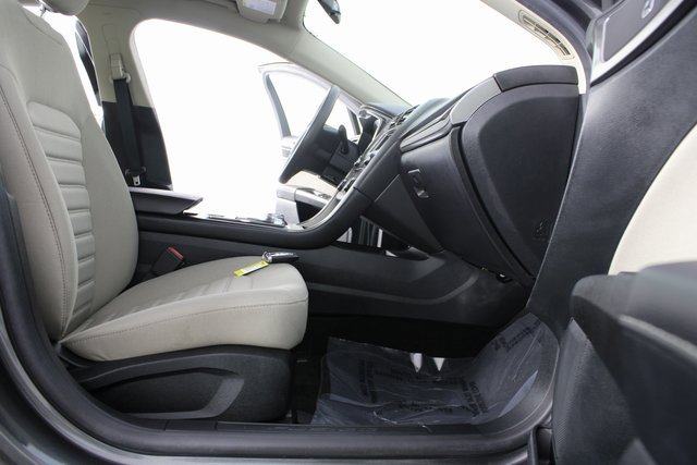 Used 2018 Ford Fusion S image 19
