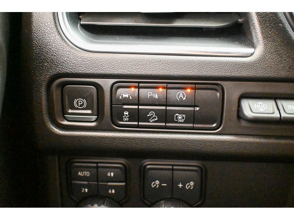 Used 2023 Chevrolet Tahoe High Country AWD/4WD image 47