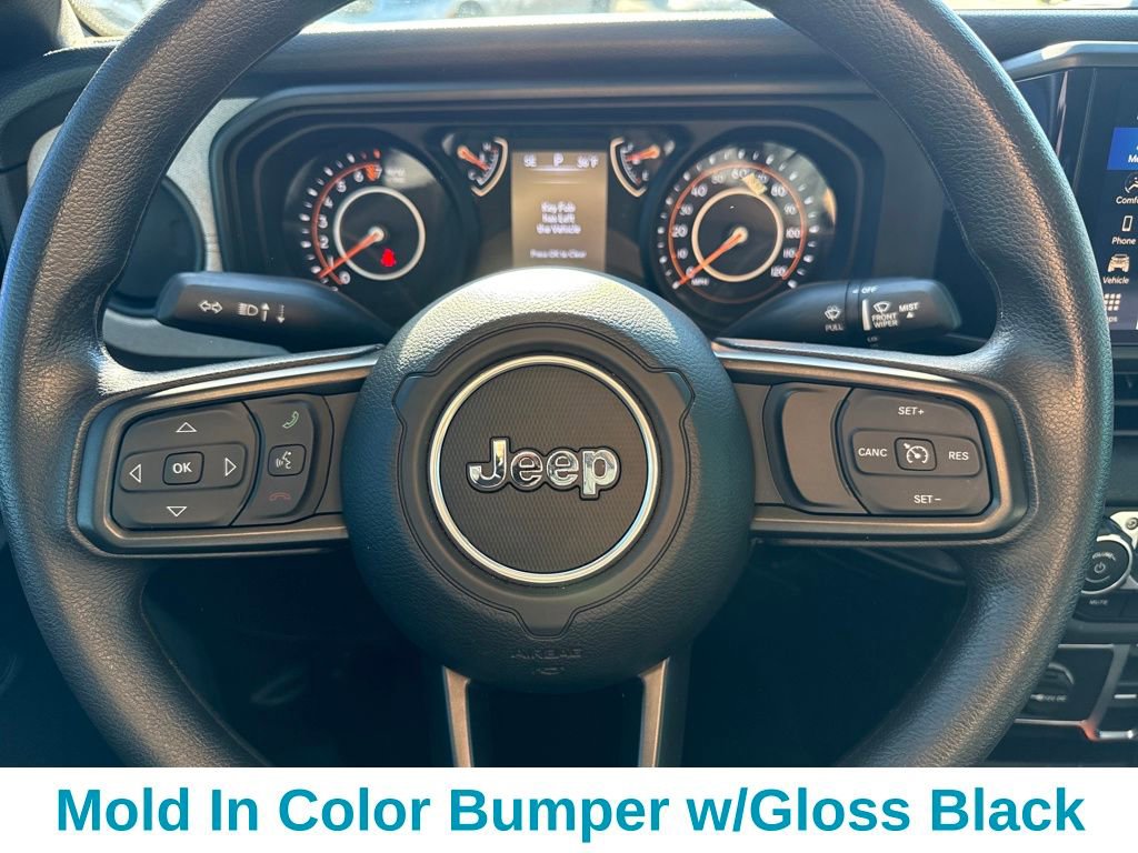 Used 2025 Jeep Gladiator Sport image 15