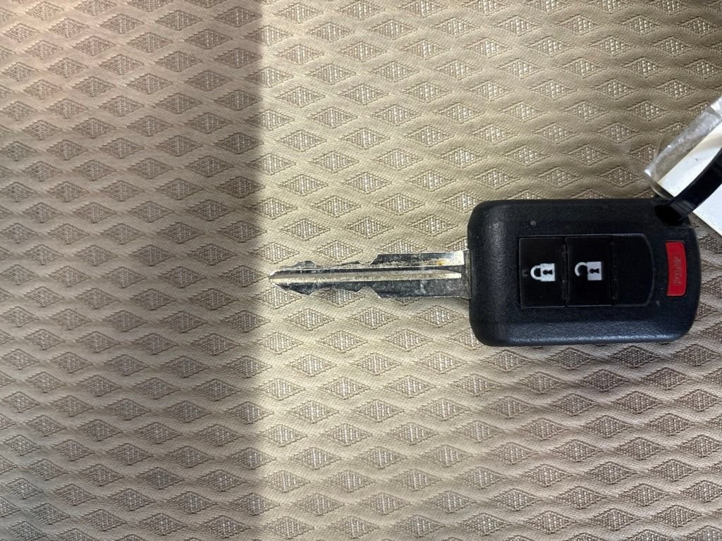 Used 2019 Mitsubishi Outlander SE AWD/4WD image 26