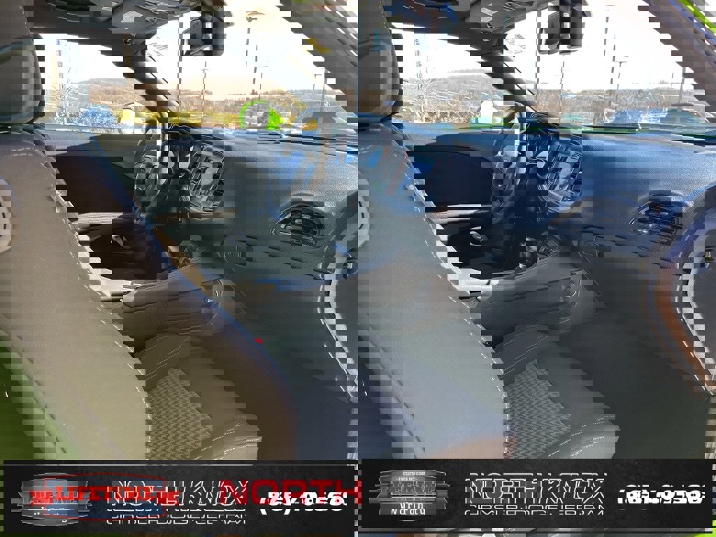 Used 2023 Dodge Challenger SXT w/ Blacktop Package image 22