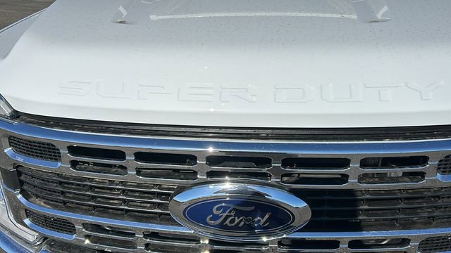New 2025 Ford F350 XL w/ XL Chrome Package image 9
