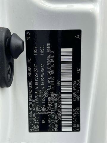 Certified 2025 Toyota Sienna LE image 23