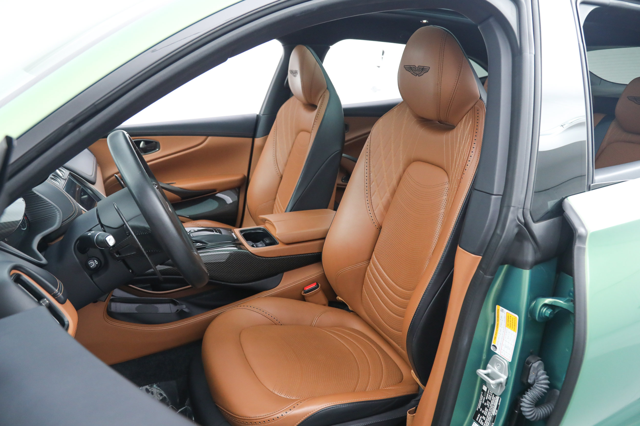 Used 2023 Aston Martin DBX 707 AWD/4WD image 23