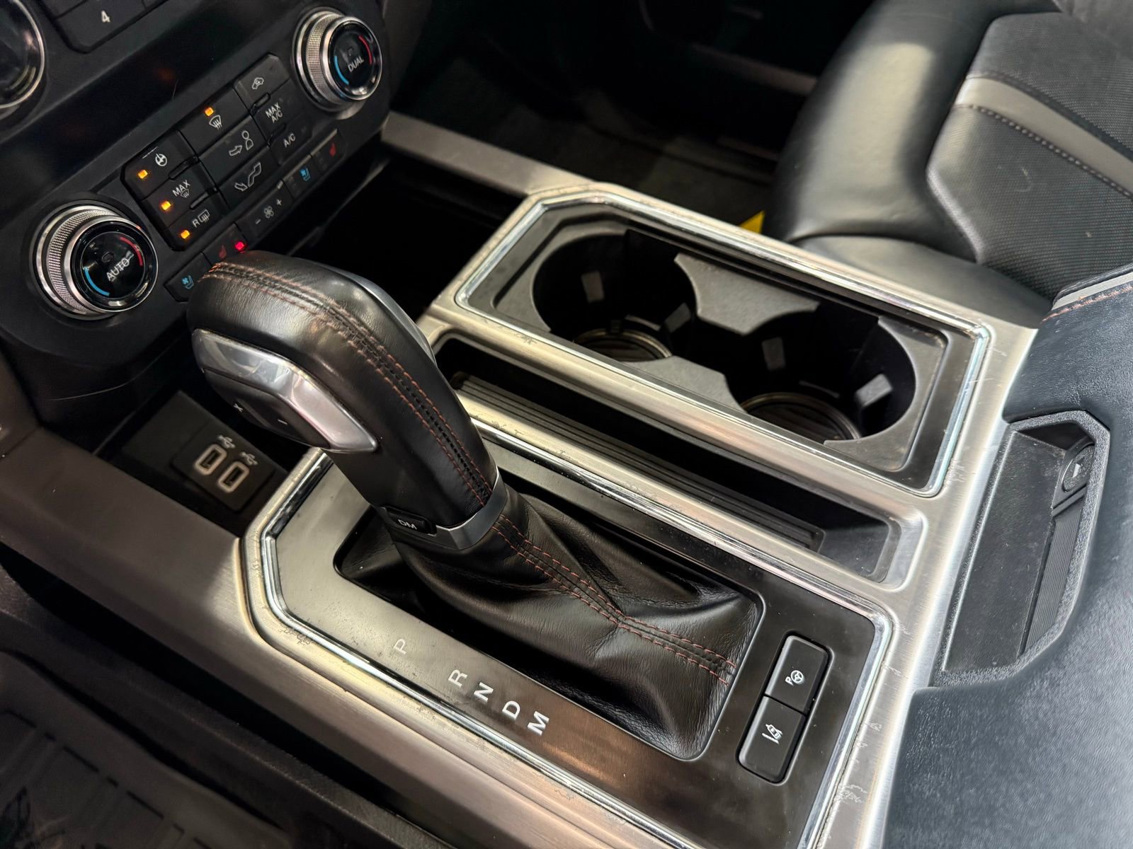 Used 2020 Ford F150 Platinum w/ Equipment Group 701A Luxury image 17