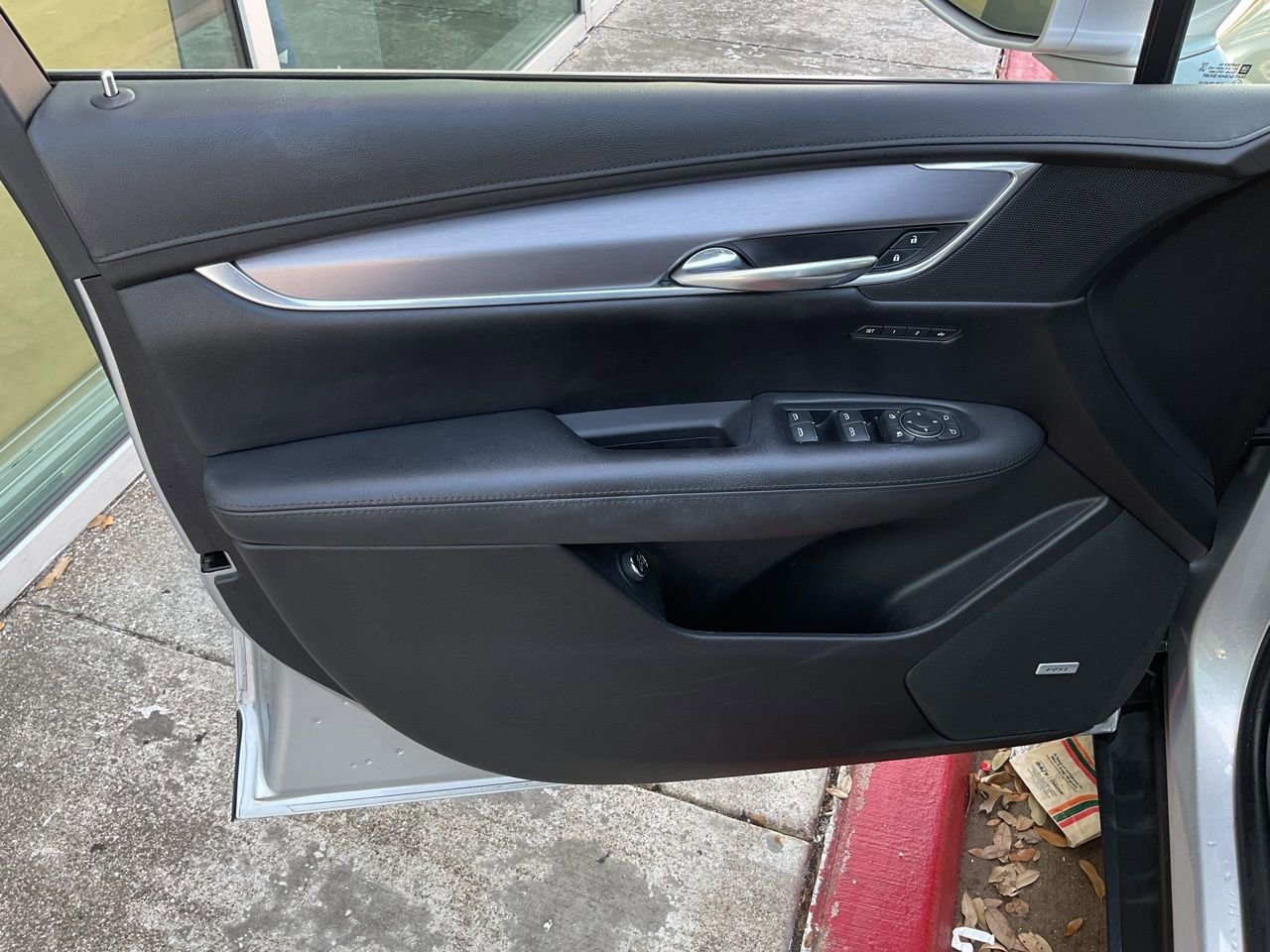 Used 2019 Cadillac XT5 Luxury FWD image 12
