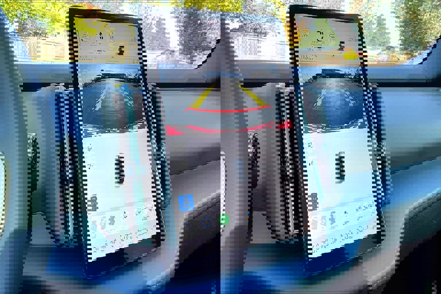 New 2025 Volvo EX30 Plus w/ Protection Package Premier image 20