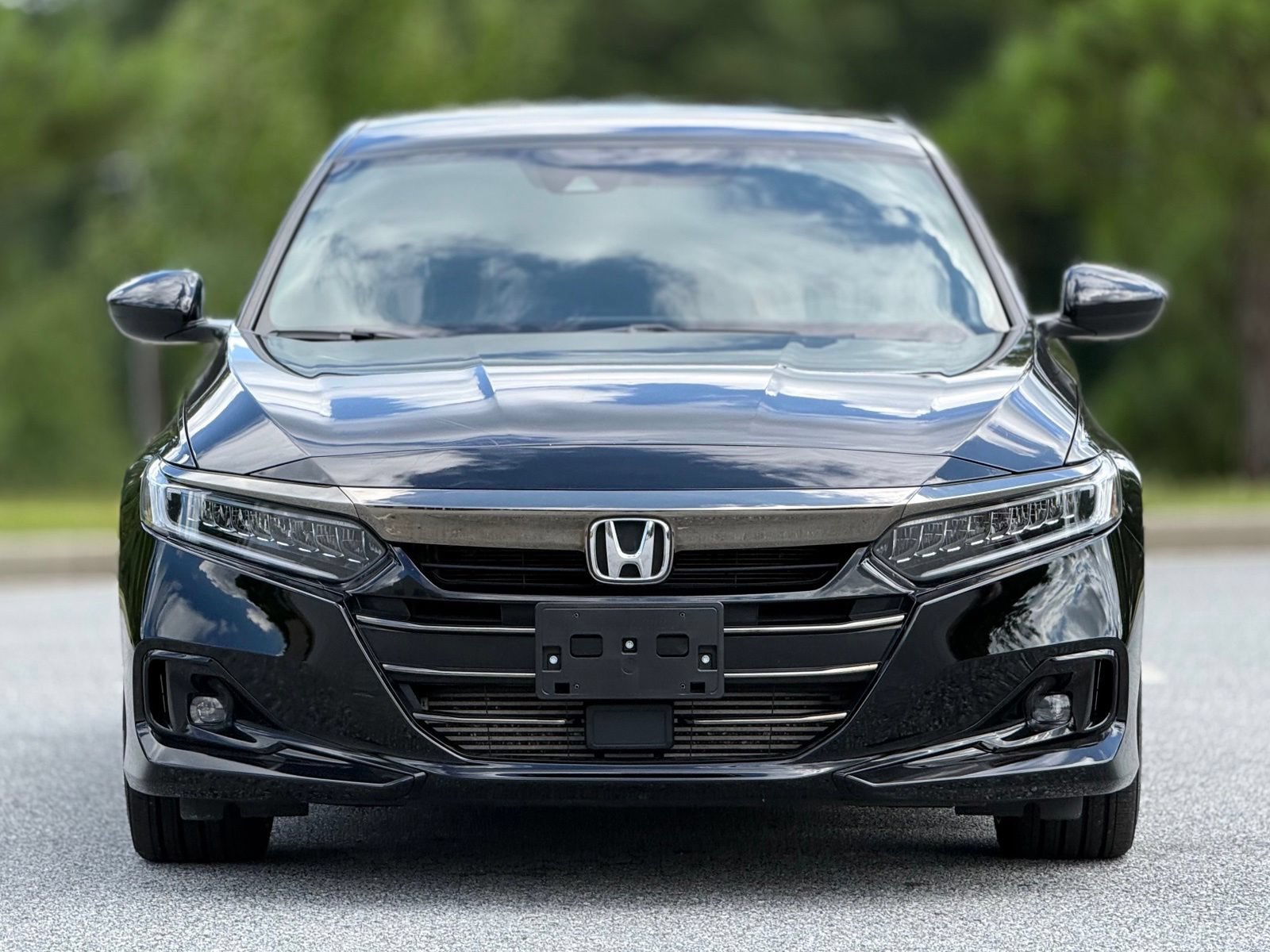 Used 2022 Honda Accord Sport image 3