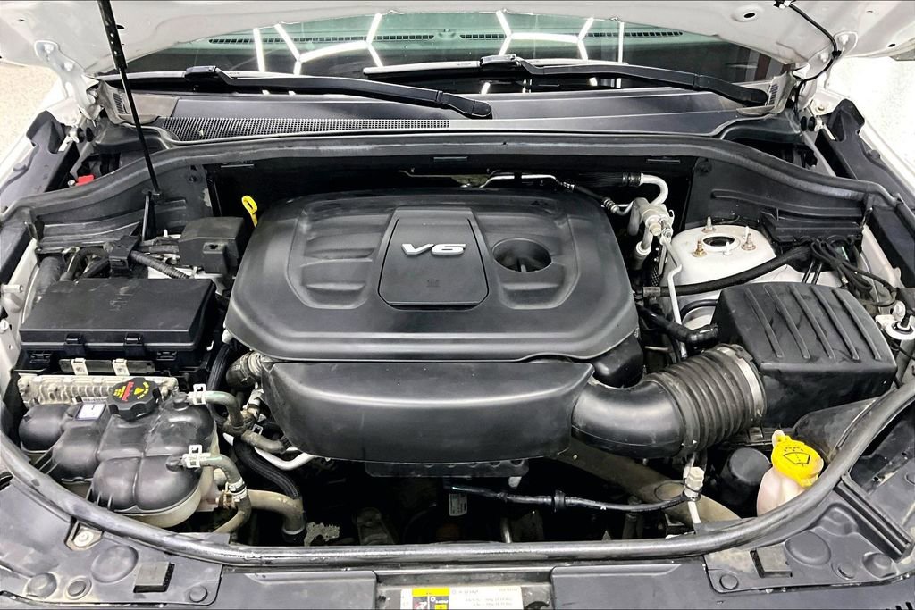 Used 2018 Dodge Durango GT image 33