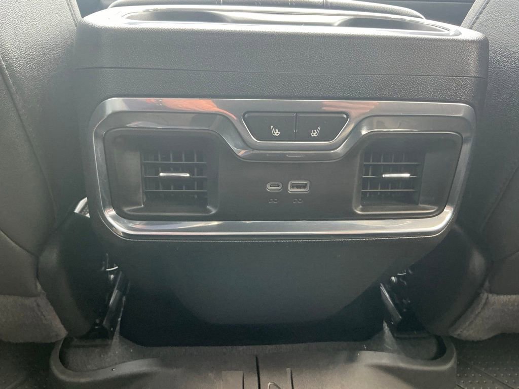 Used 2024 Chevrolet Silverado 1500 High Country w/ High Country Premium Package AWD/4WD image 20