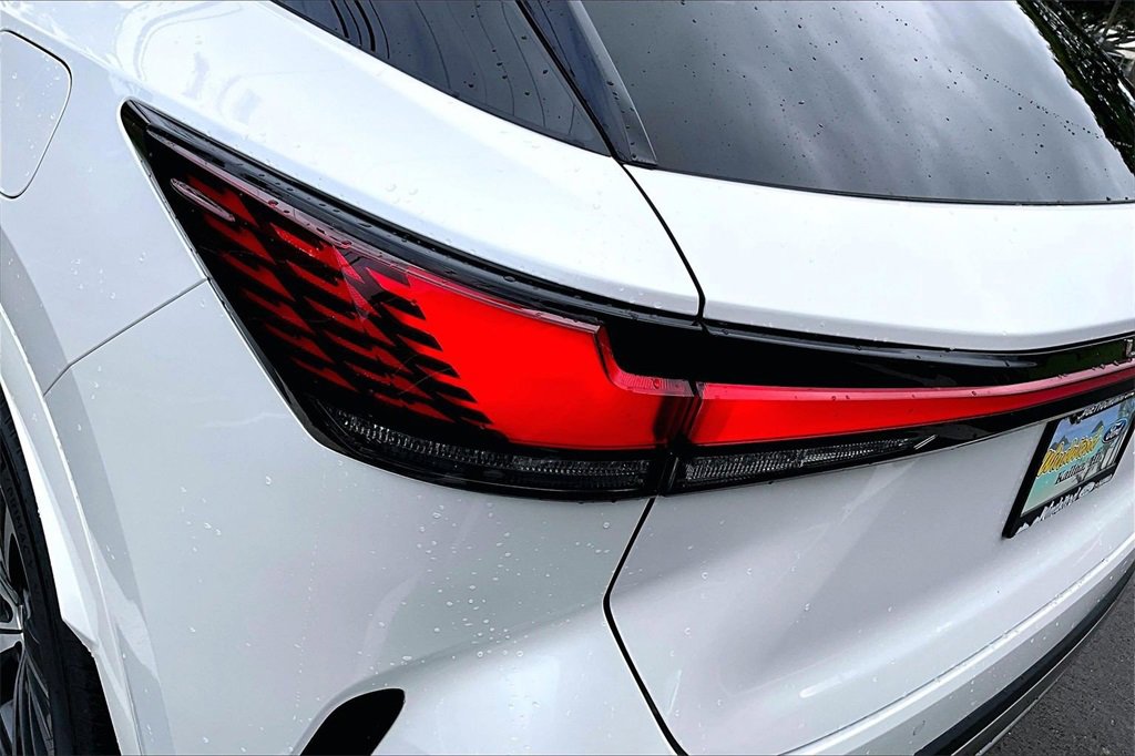Used 2024 Lexus RX 350 FWD image 33