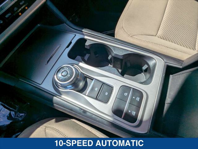 Used 2023 Ford Explorer XLT RWD image 19