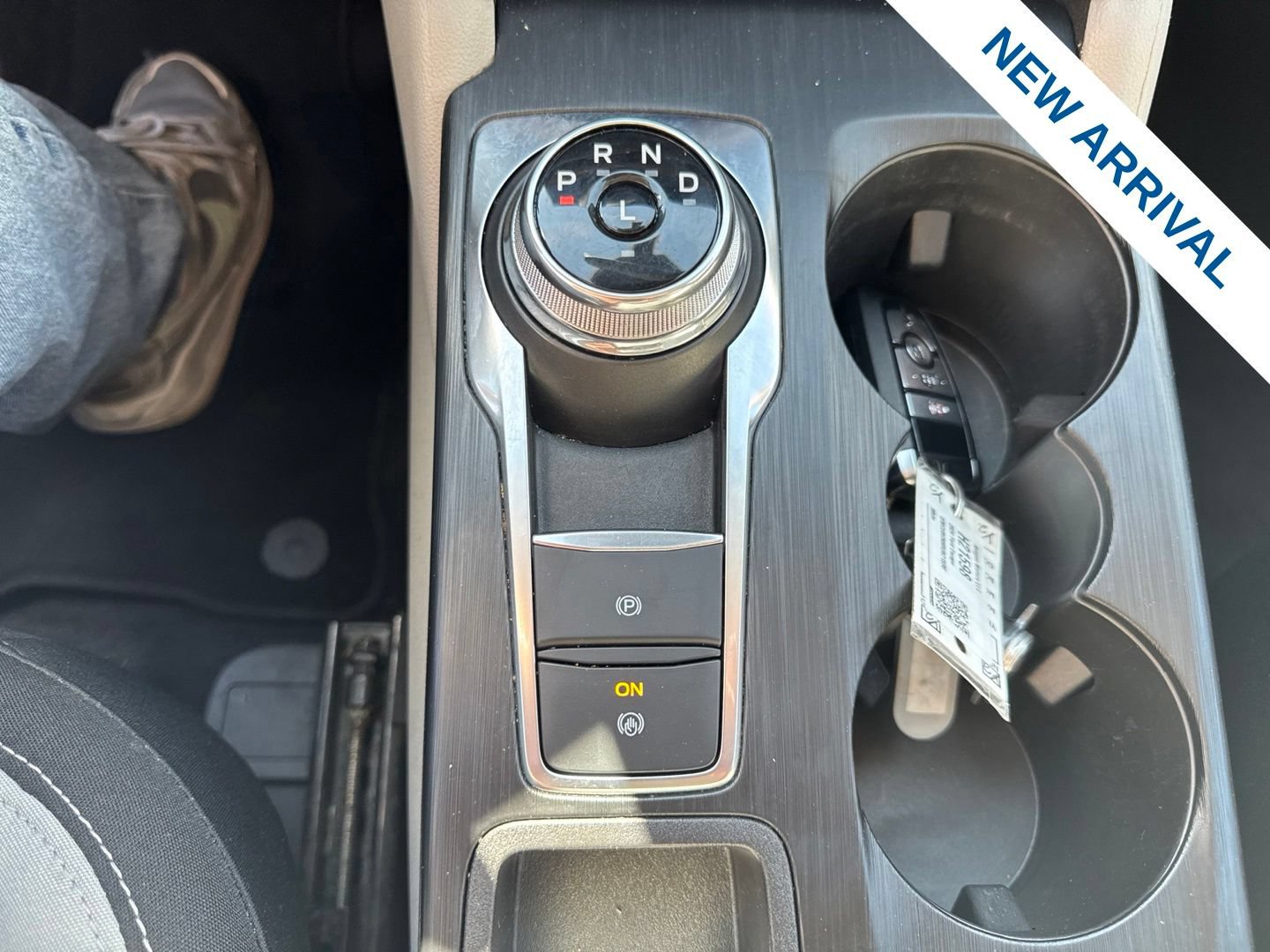 Used 2024 Ford Escape Active w/ Tech Pack #1 FWD image 30