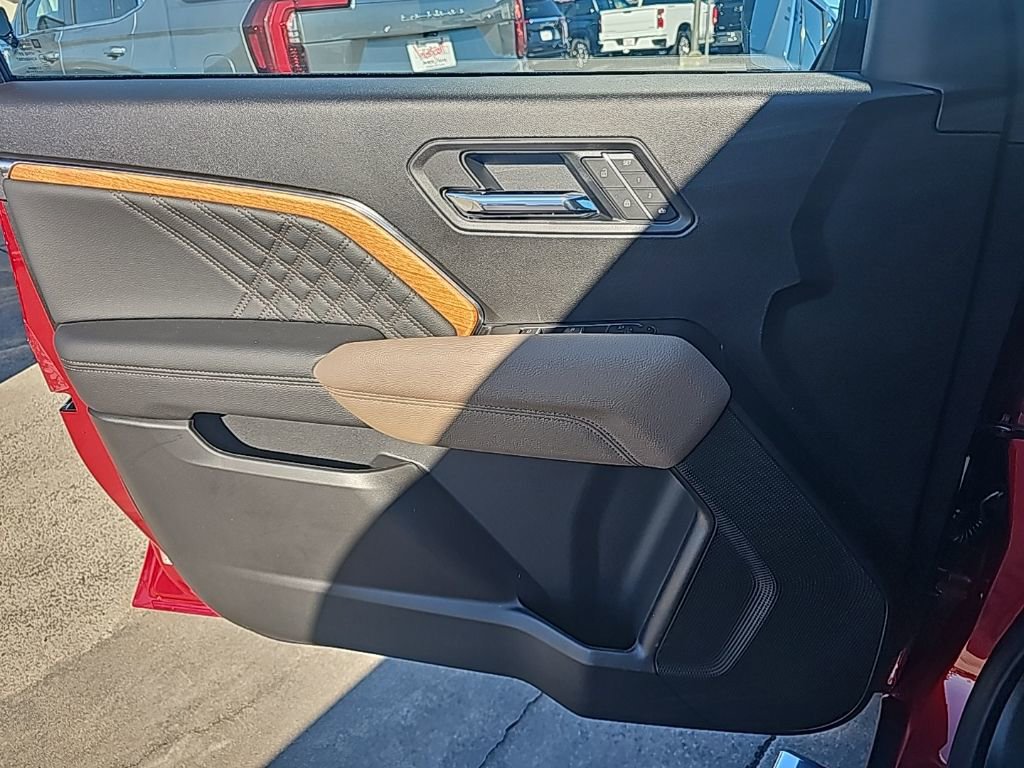 New 2026 GMC Canyon Denali image 10