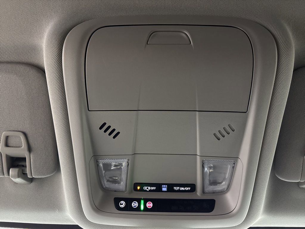 Used 2024 Chevrolet Equinox LT image 28