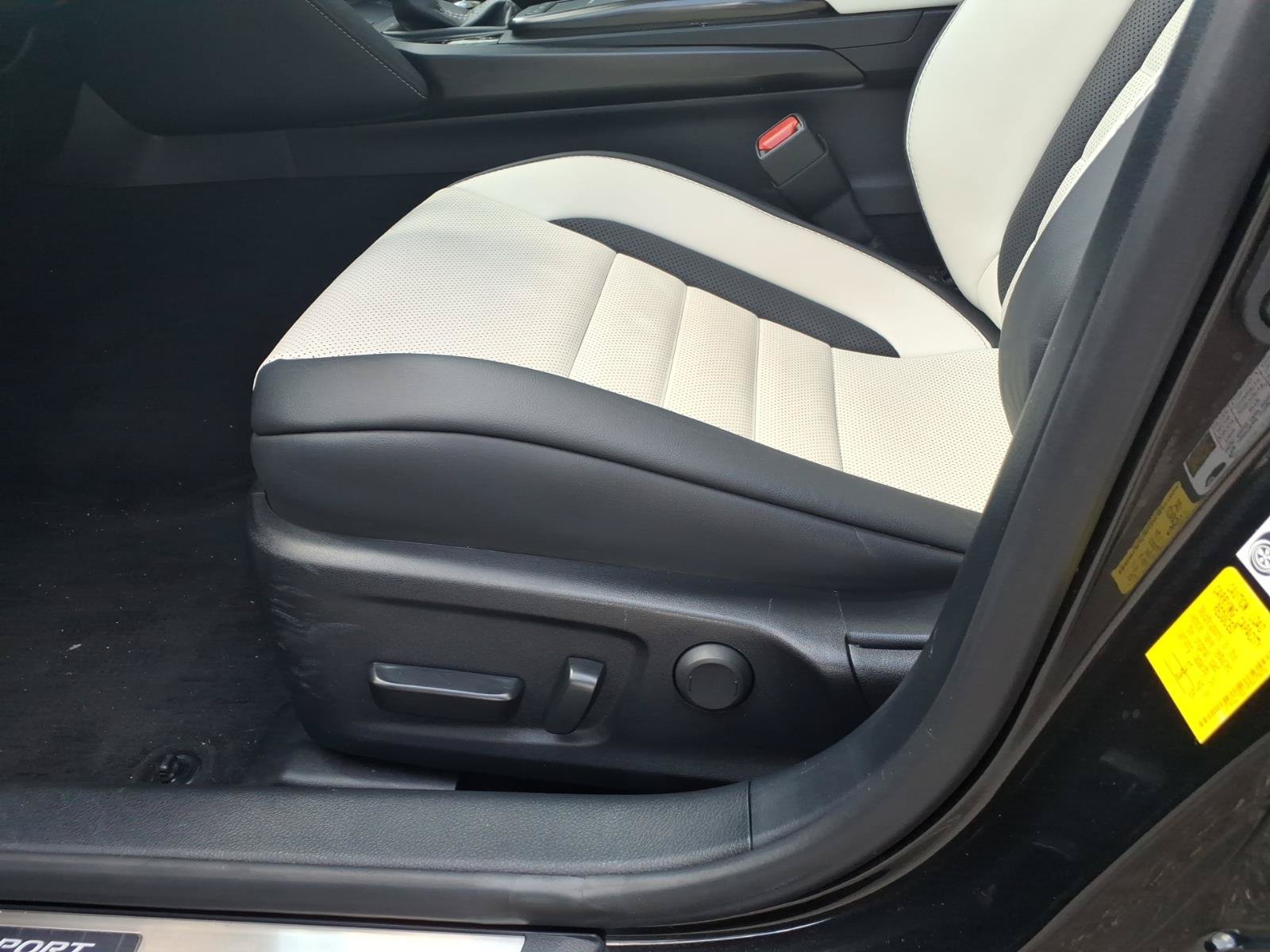 Certified 2024 Lexus IS 350 F Sport AWD/4WD image 20