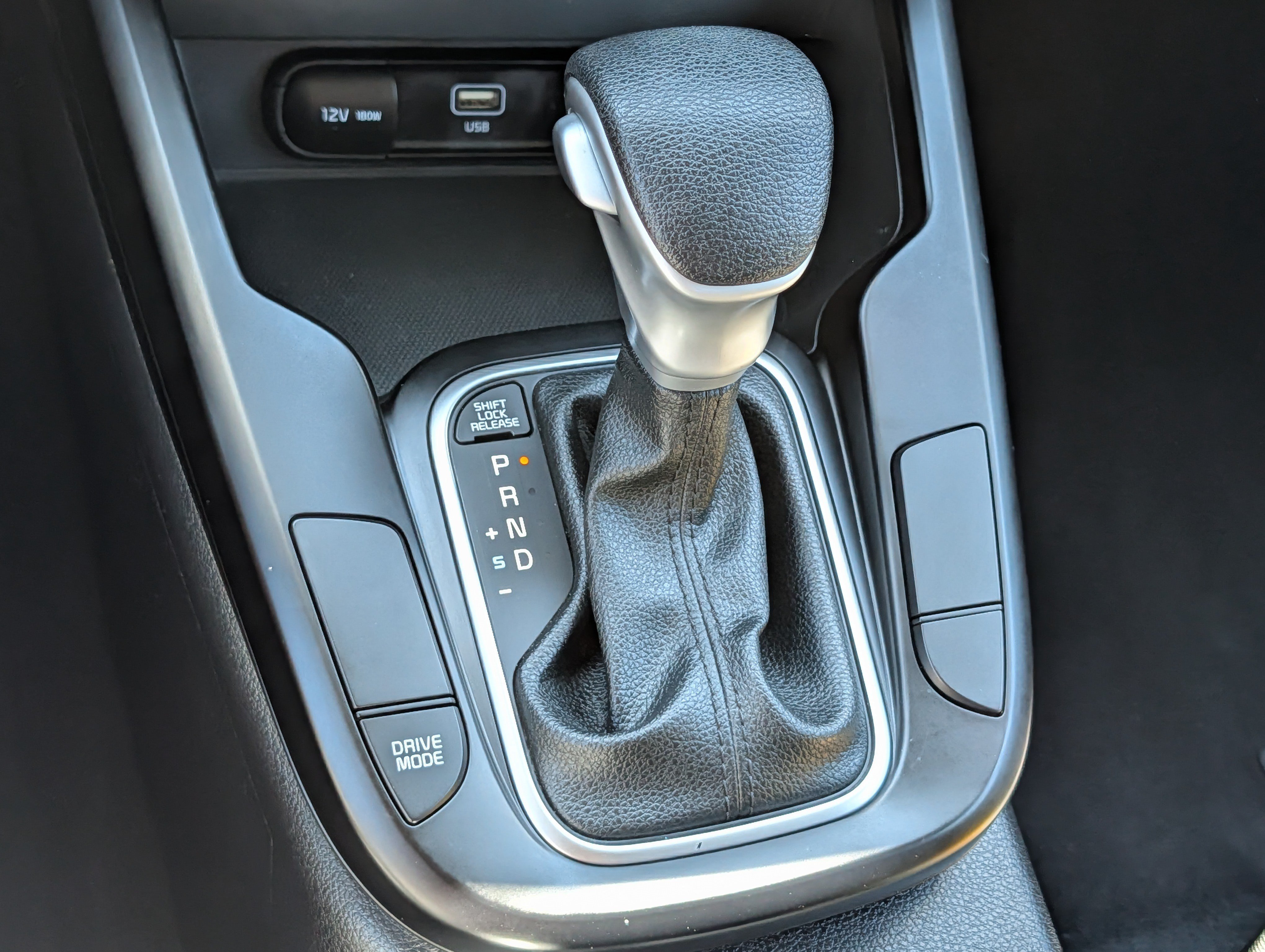 Certified 2023 Kia Soul LX w/ Option Group 015 FWD image 24