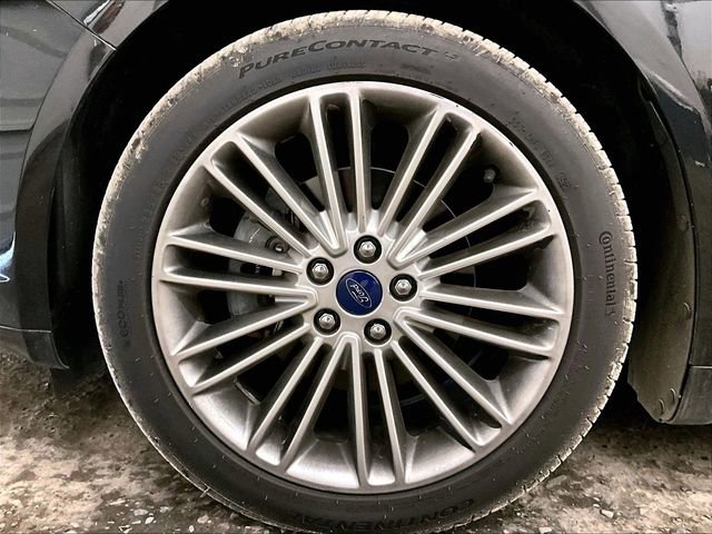 Used 2015 Ford Fusion SE w/ Equipment Group 202A AWD/4WD image 8
