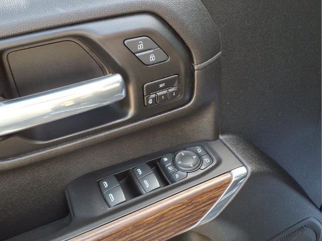 Used 2021 Chevrolet Silverado 3500 High Country AWD/4WD image 15