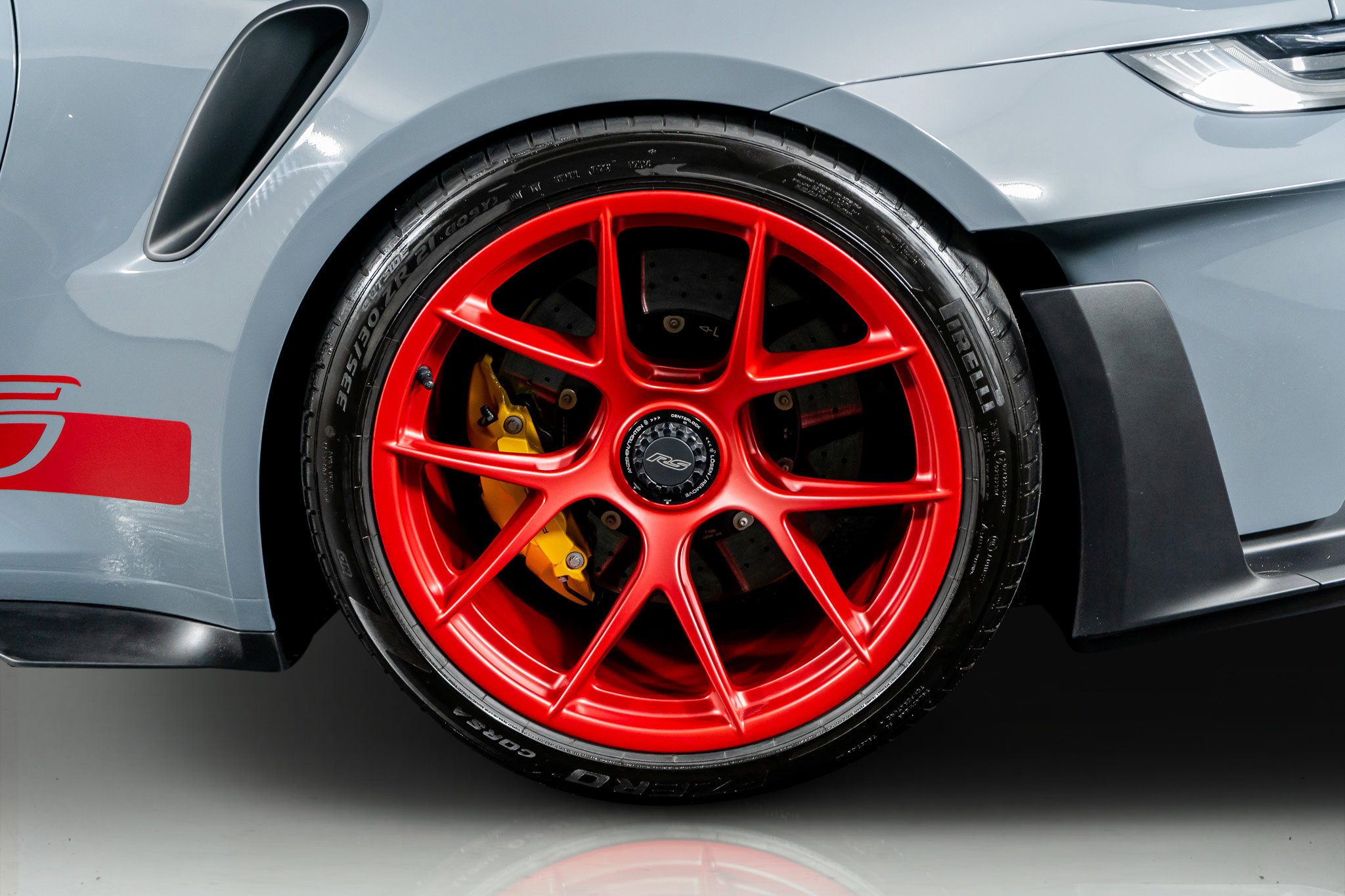 Used 2024 Porsche 911 GT3 RS image 18