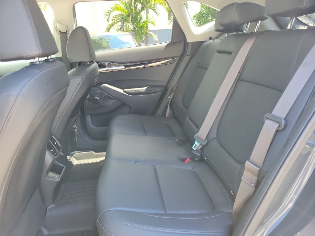 Certified 2024 Kia Seltos EX FWD image 11
