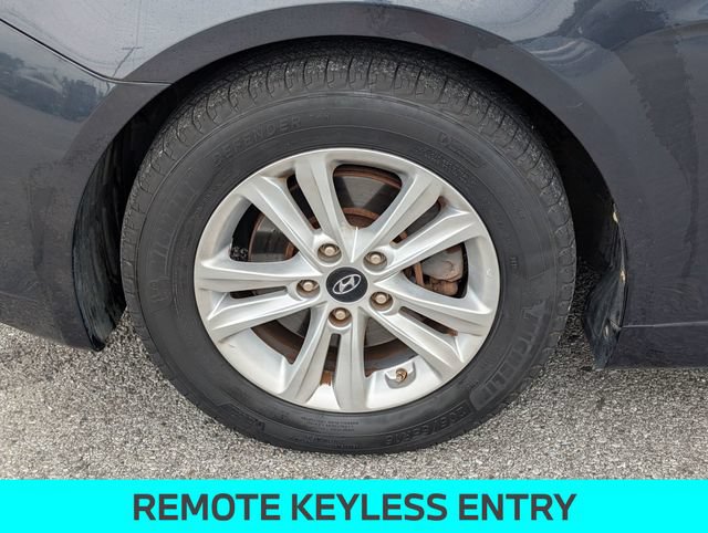 Used 2013 Hyundai Sonata GLS FWD image 11