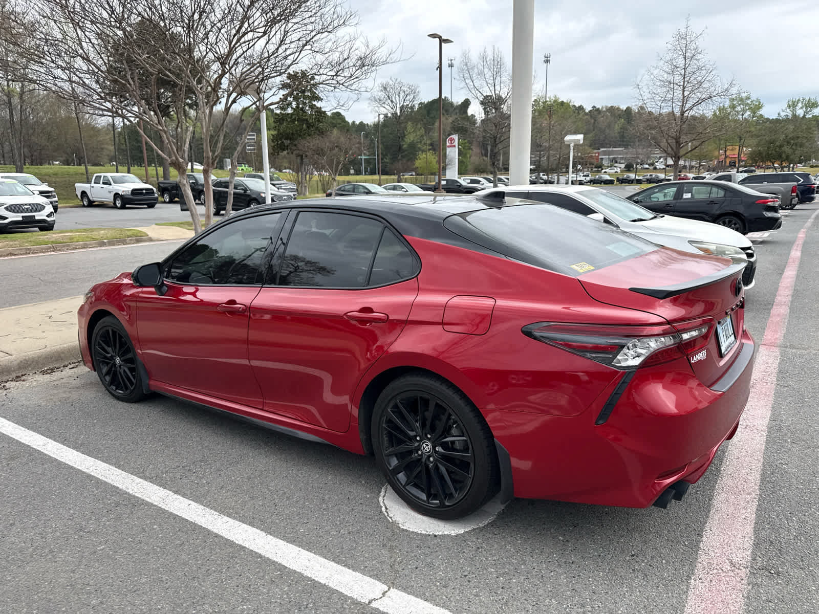 Used 2024 Toyota Camry XSE image 3