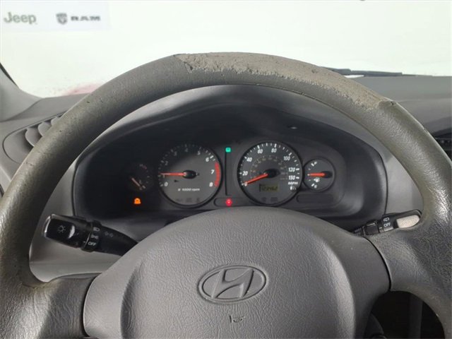 Used 2004 Hyundai Santa Fe 2WD image 24