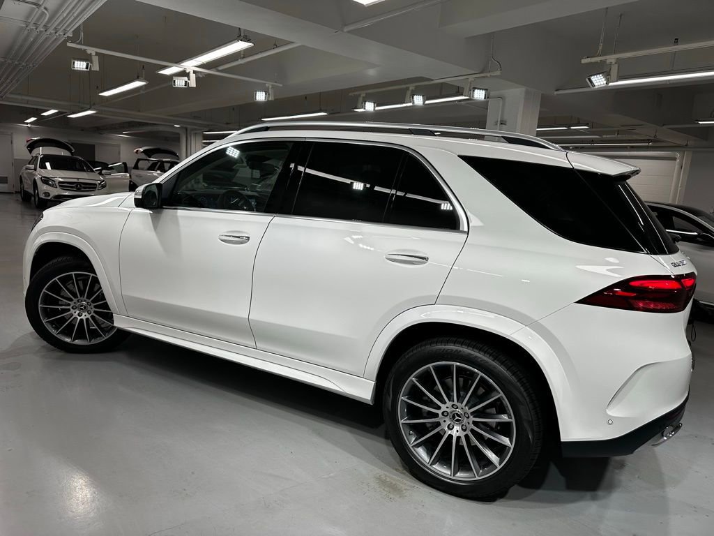 New 2026 Mercedes-Benz GLE 350 4MATIC image 2