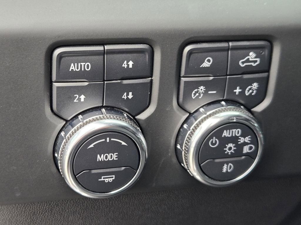 Used 2024 GMC Sierra 1500 Denali w/ Technology Package AWD/4WD image 21