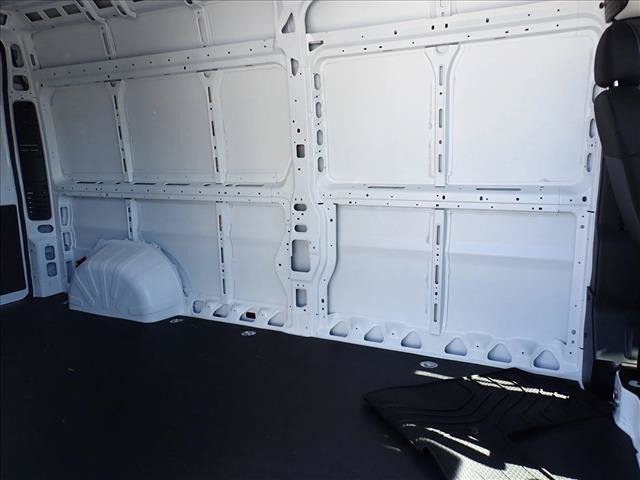 New 2026 RAM ProMaster 2500 w/ Convenience Group FWD image 9