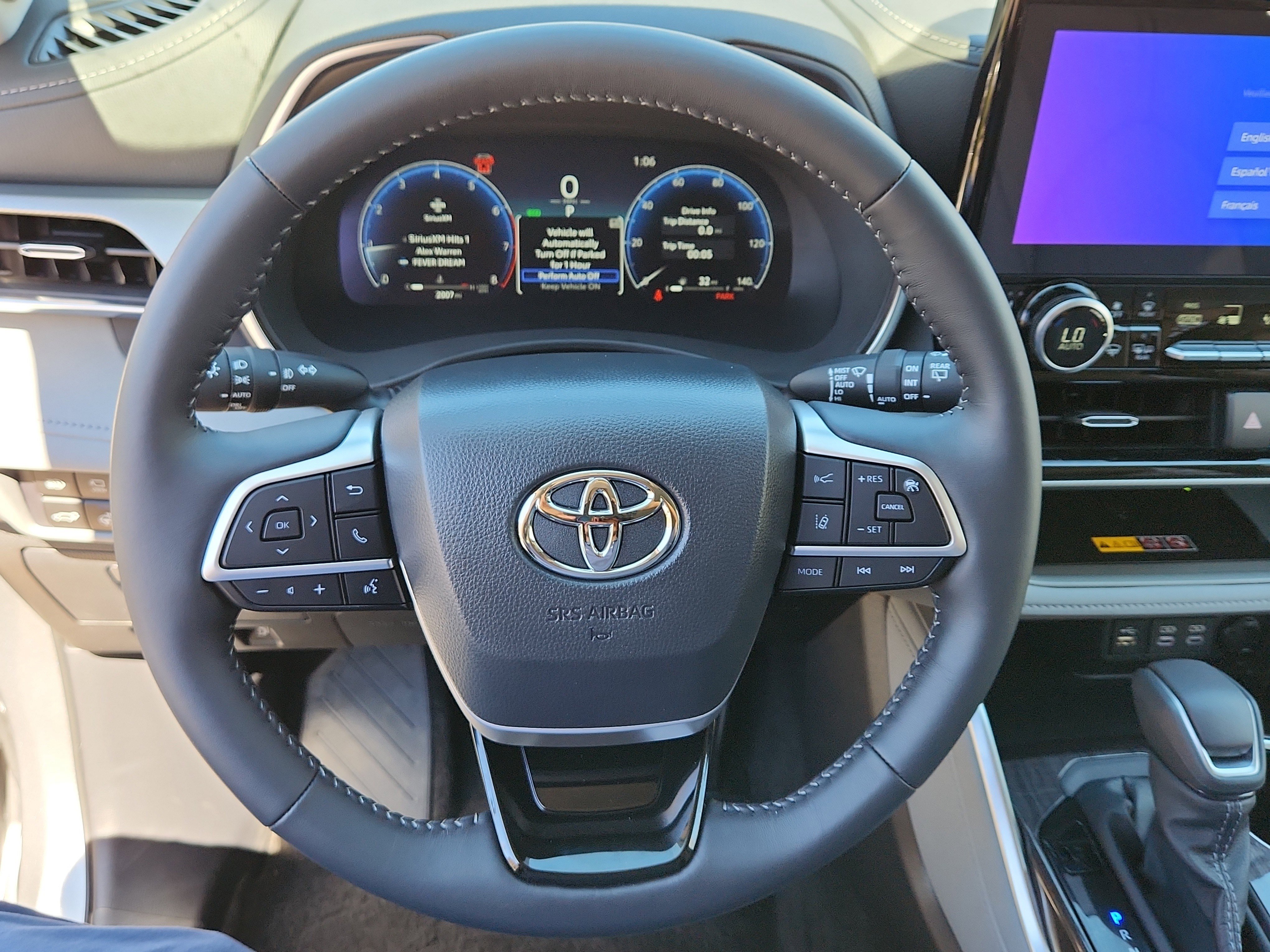 Certified 2026 Toyota Highlander Platinum image 23