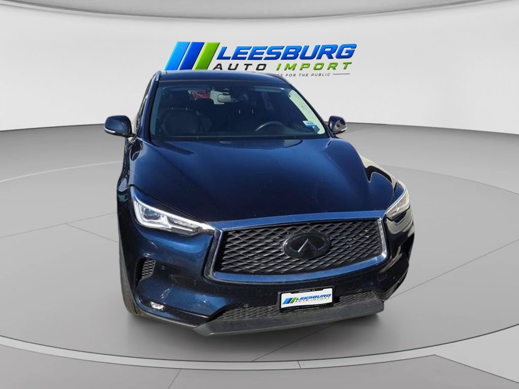 Used 2019 INFINITI QX50 Essential w/ Premium Heat Package AWD/4WD image 2