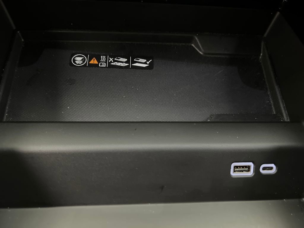 Used 2025 Chevrolet Tahoe LT image 52