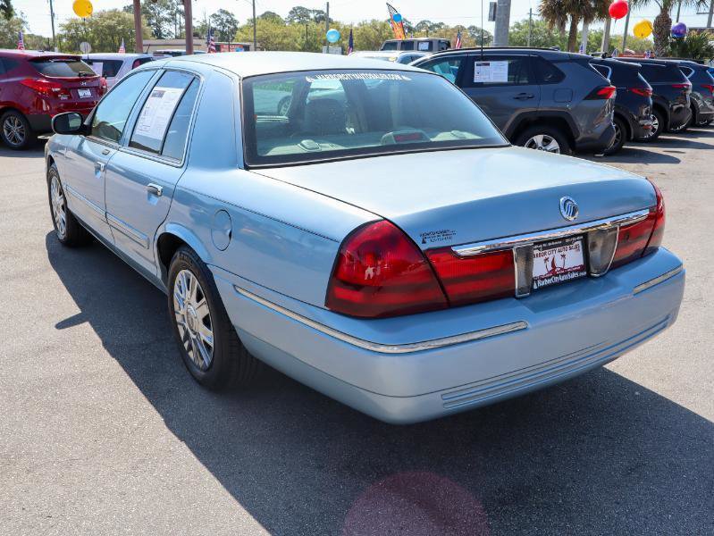Used 2008 Mercury Grand Marquis GS image 3