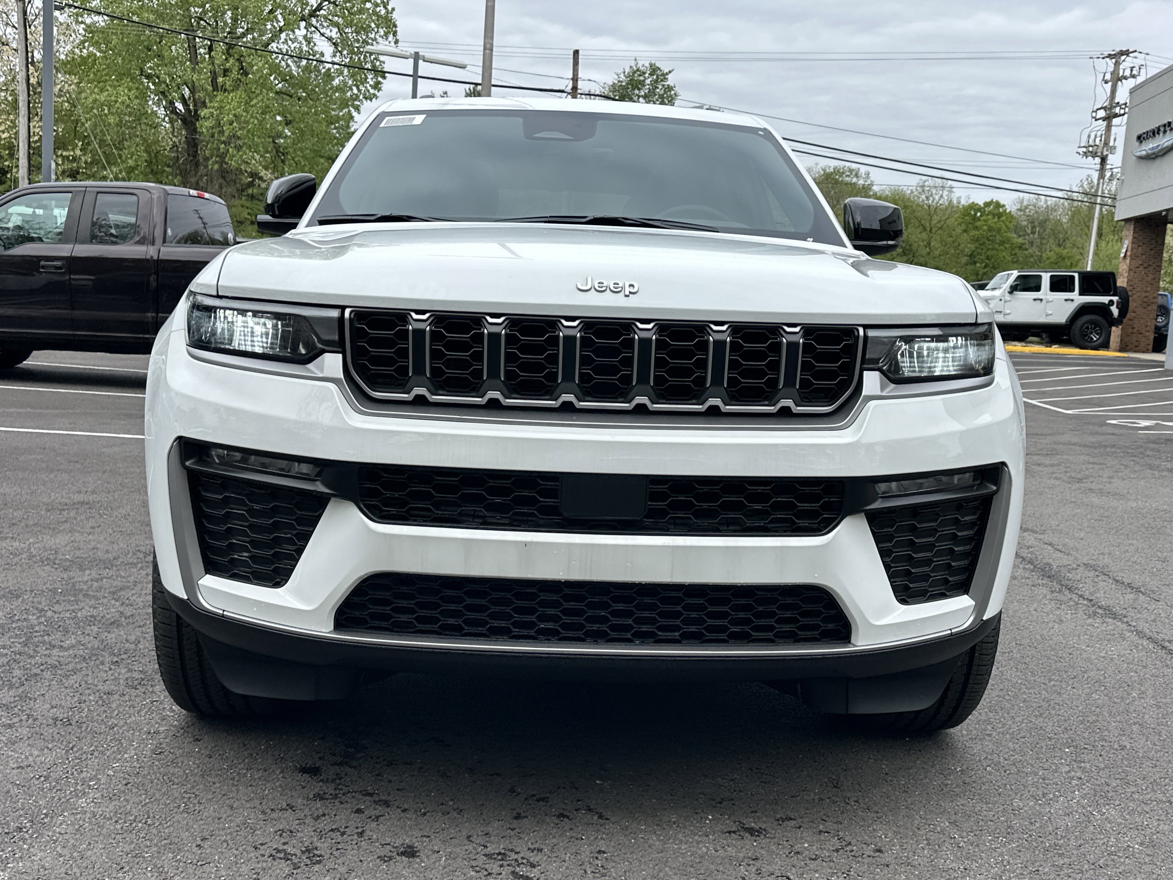 New 2026 Jeep Grand Cherokee L Limited AWD/4WD image 19