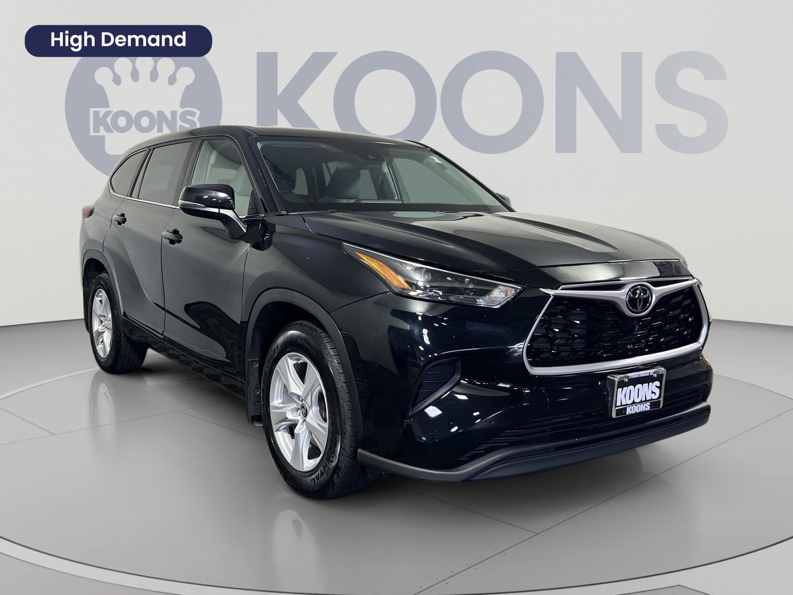 Used 2023 Toyota Highlander L