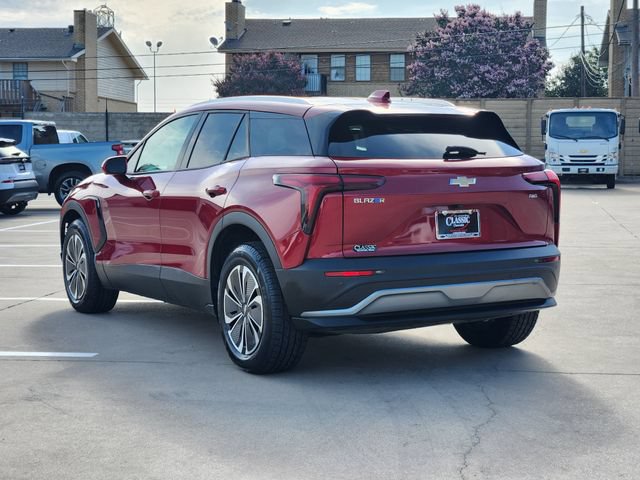Used 2024 Chevrolet Blazer EV LT AWD/4WD image 3