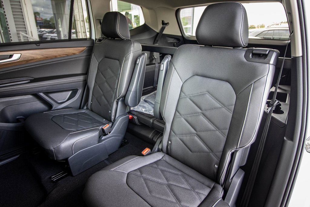 New 2026 Volkswagen Atlas SE image 51