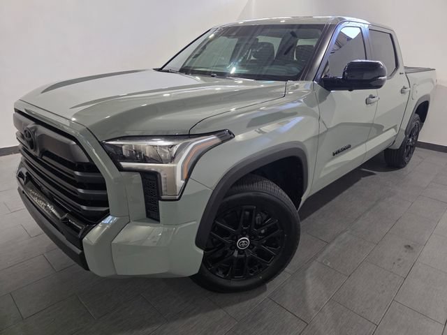 Used 2024 Toyota Tundra Limited AWD/4WD image 1
