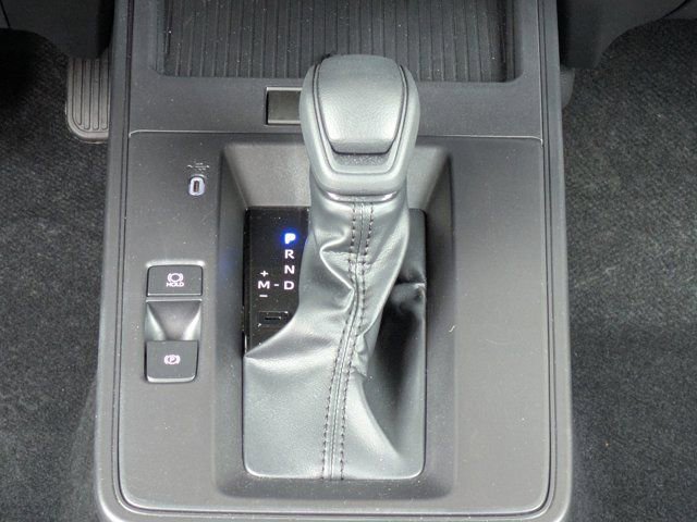 Used 2026 Toyota Corolla Cross L FWD image 19
