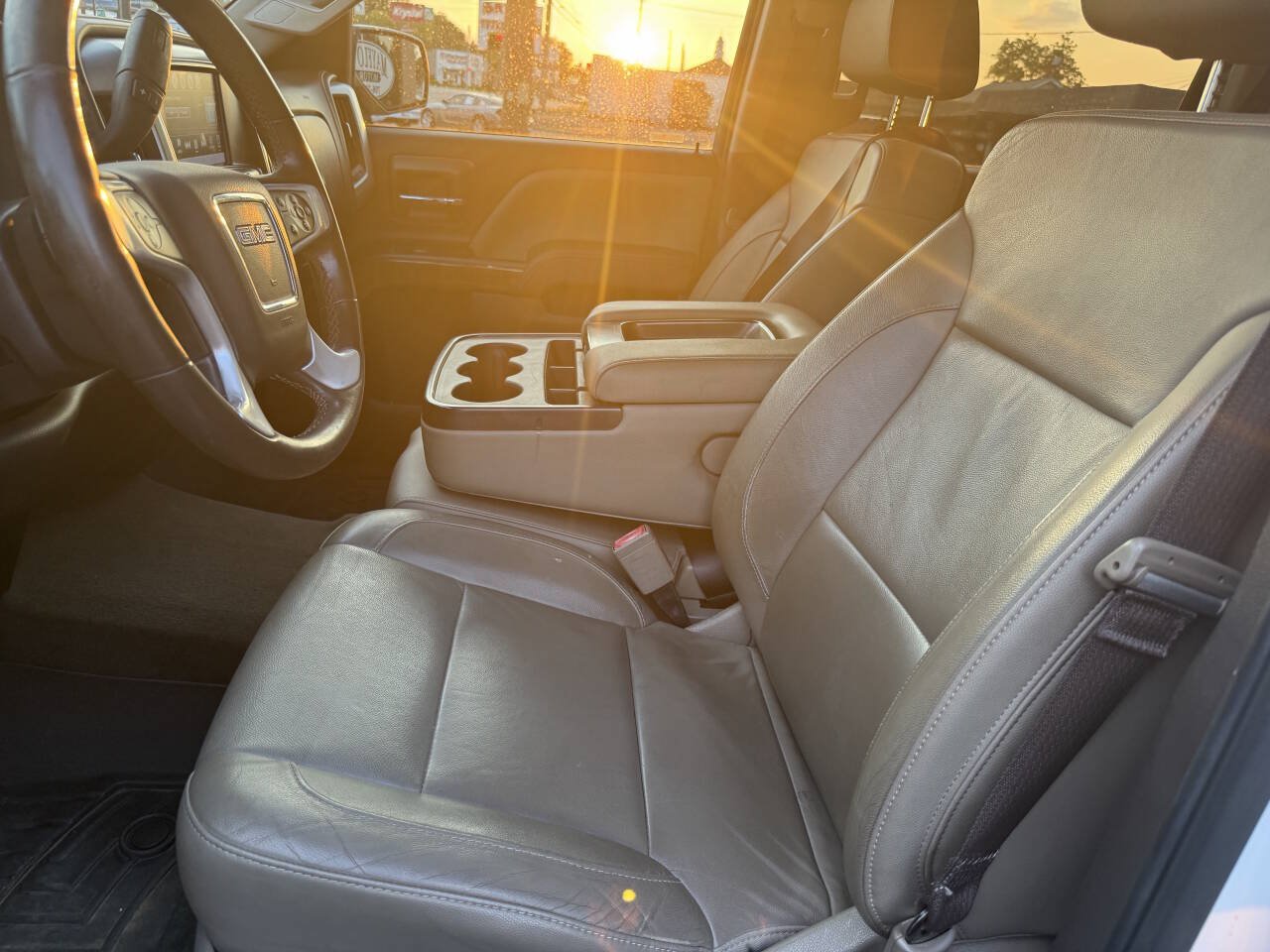 Used 2017 GMC Sierra 1500 SLT AWD/4WD image 16