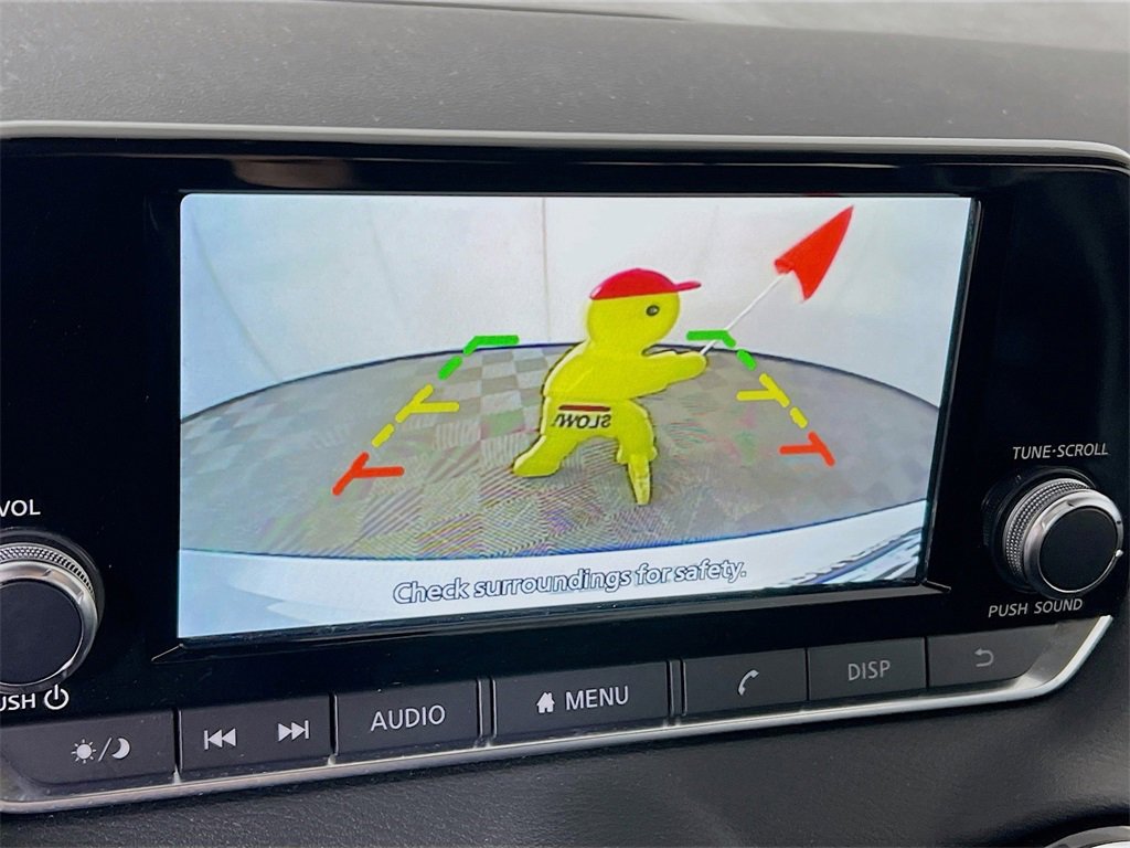 Used 2024 Nissan Sentra S image 6