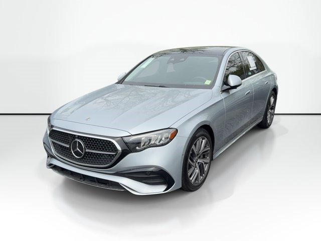 Used 2025 Mercedes-Benz E 450 4MATIC Sedan image 1