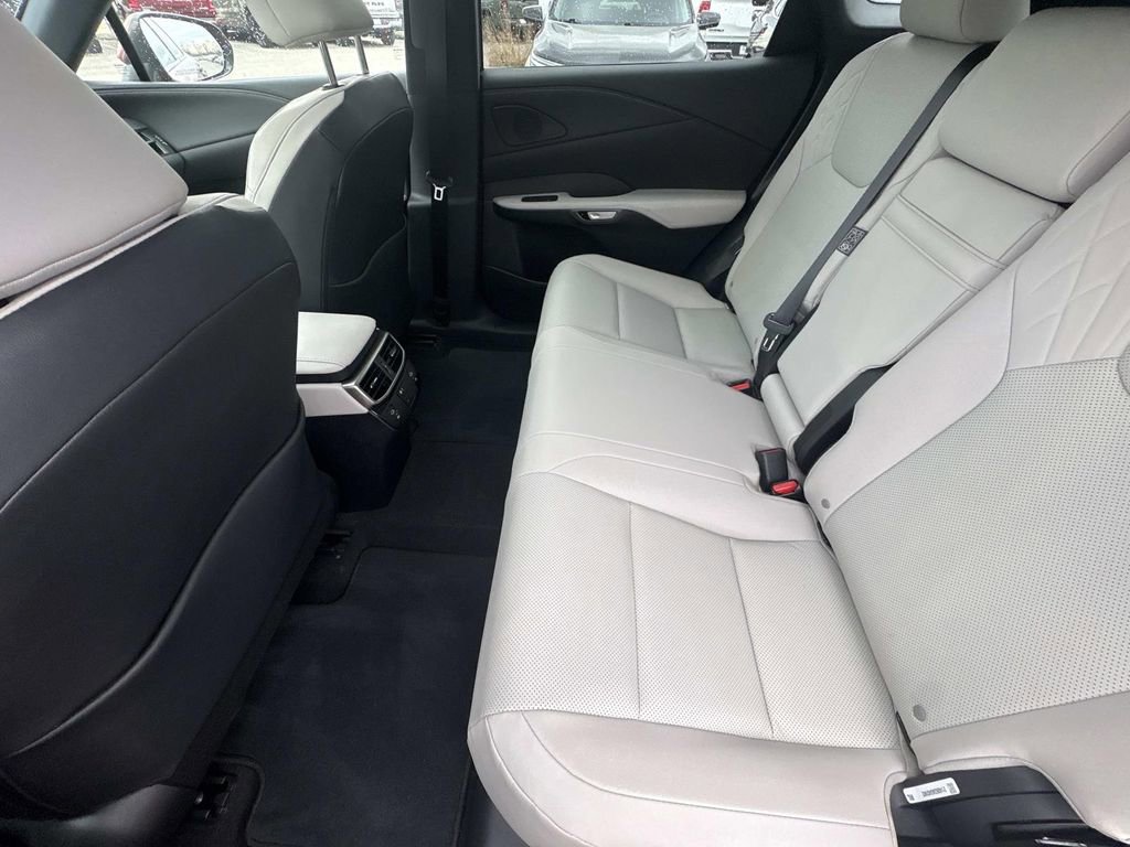 Used 2024 Lexus RX 350 350 Premium image 19