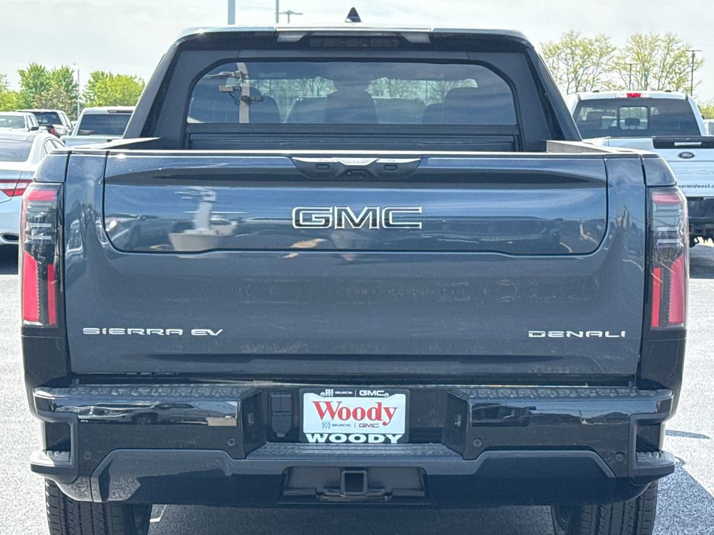 New 2025 GMC Sierra EV Denali image 9