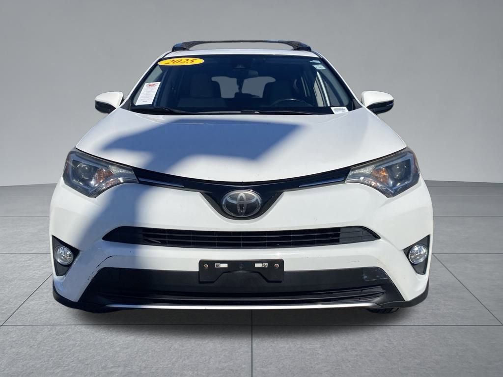 Used 2018 Toyota RAV4 XLE image 19