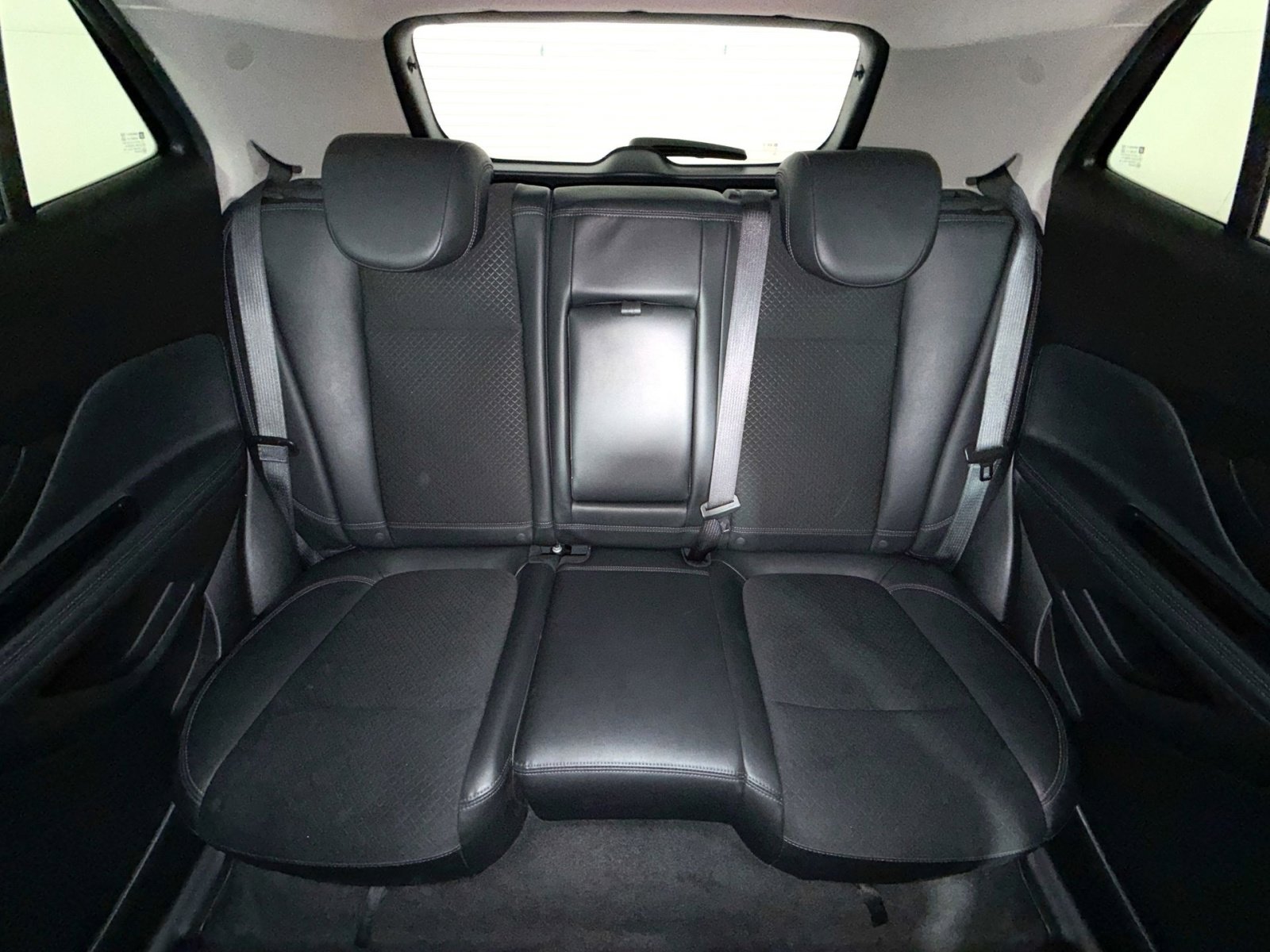 Used 2022 Buick Encore Preferred w/ Safety Package AWD/4WD image 23
