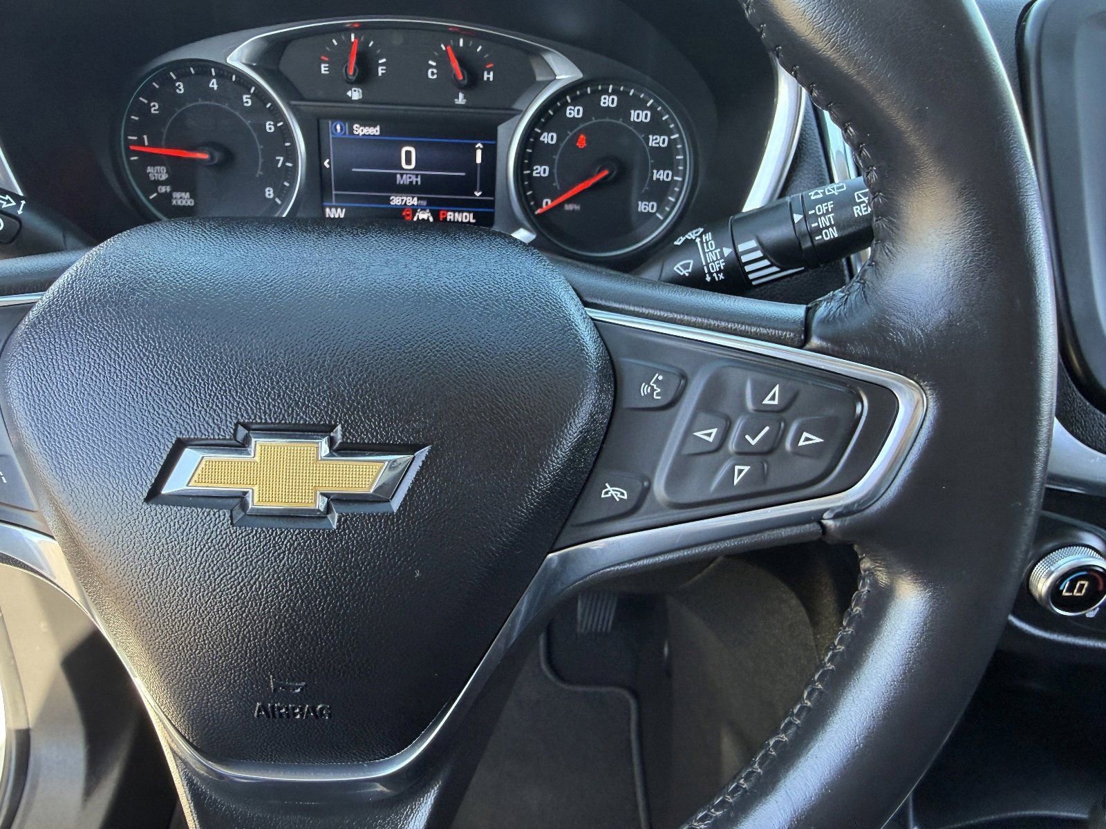 Used 2020 Chevrolet Equinox LT image 25