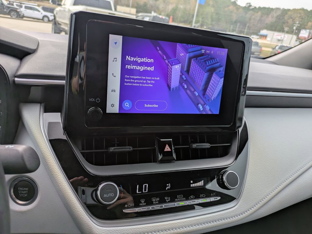 Used 2024 Toyota Corolla SE image 12